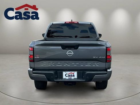 Used 2024 Nissan Frontier SV w/ Technology Package AWD/4WD image 6