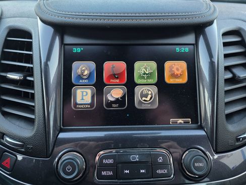 Used 2015 Chevrolet Impala LTZ image 16