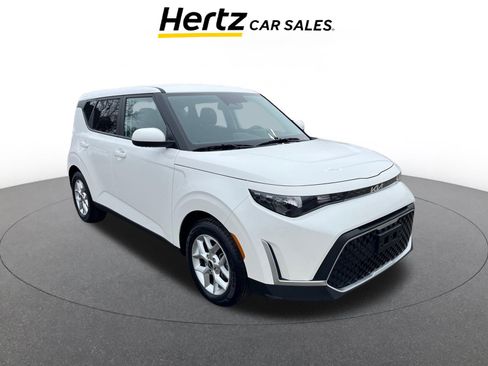 Used 2025 Kia Soul LX w/ LX Technology Package image 1