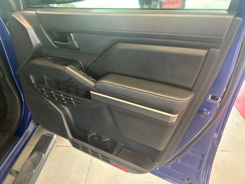Used 2025 Toyota Tacoma SR5 RWD image 13