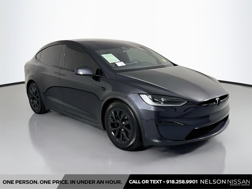 Used 2024 Tesla Model X AWD/4WD image 3