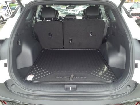Used 2025 Kia Sportage X-Line w/ Premium Package image 15