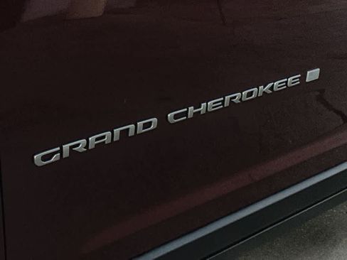New 2026 Jeep Grand Cherokee Laredo X RWD image 8