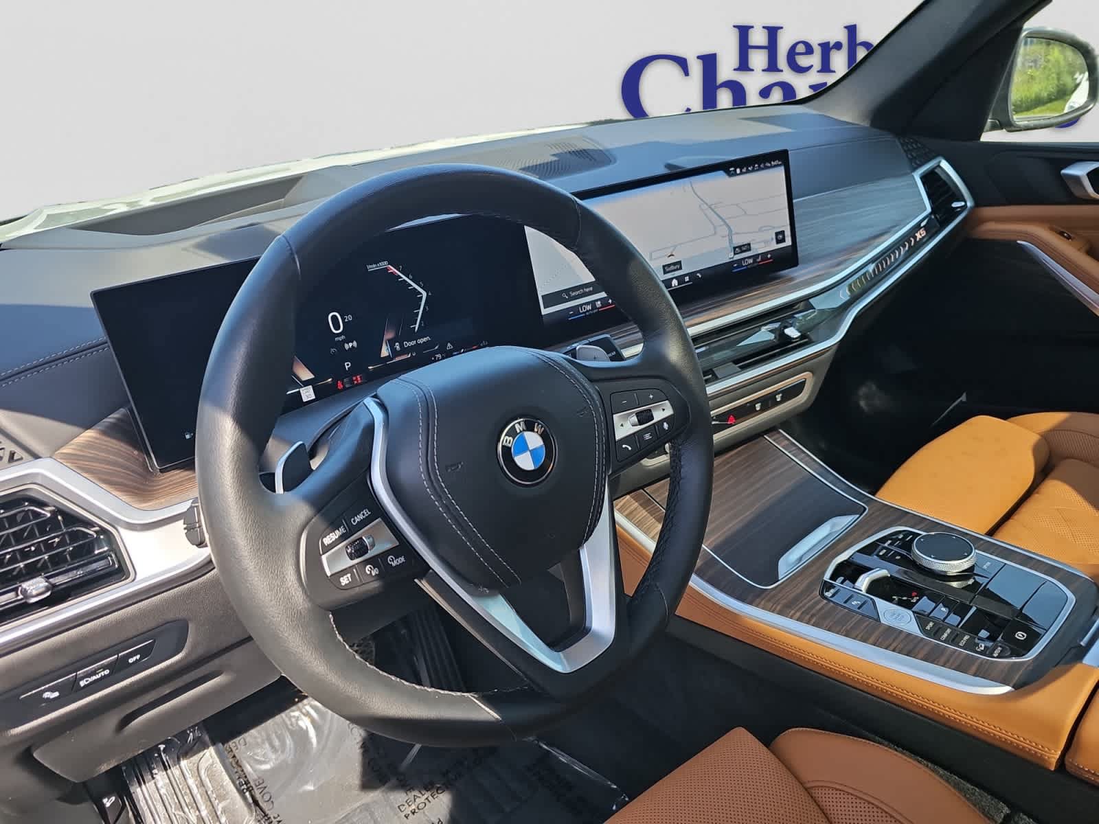 Used 2025 BMW X5 xDrive40i AWD/4WD image 23