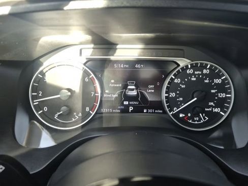 Used 2023 Nissan Rogue SL image 24