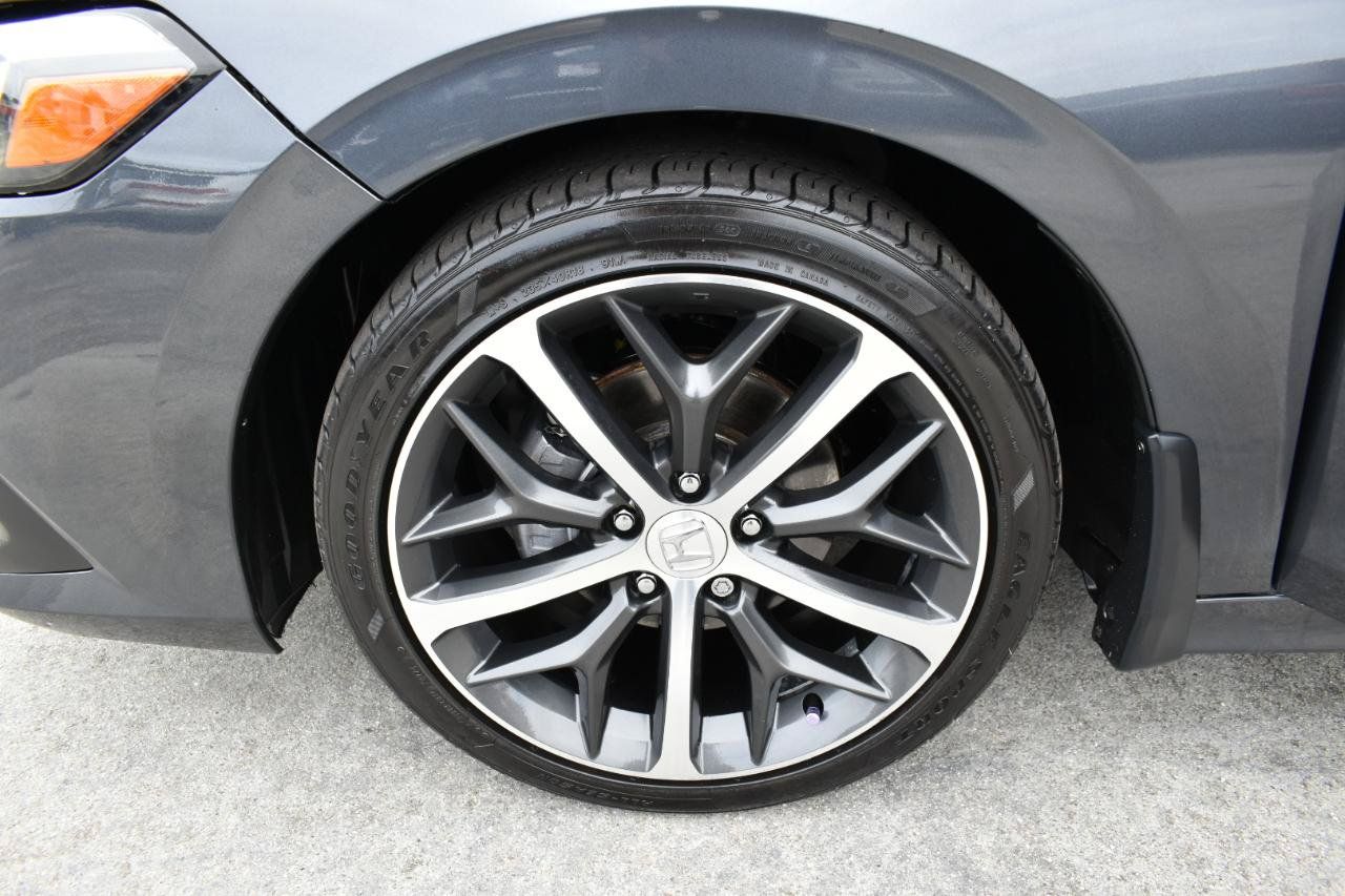 Used 2024 Honda Civic Touring image 33