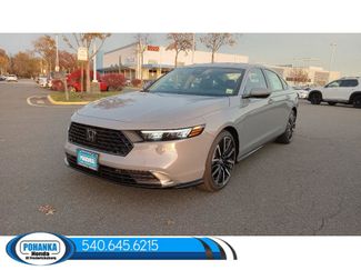 New 2025 Honda Accord Hybrid Touring video 3