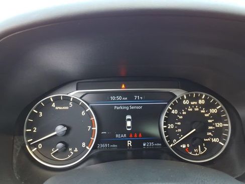 Used 2023 Nissan Altima 2.5 SR w/ SR Premium Package FWD image 22