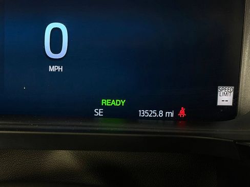Used 2024 Ford F150 Lariat w/ Equipment Group 502A High AWD/4WD image 16