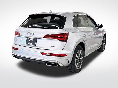 Used 2025 Audi Q5 2.0T Premium Plus w/ Premium Plus Package image 5