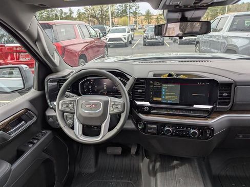 New 2026 GMC Sierra 1500 SLE w/ X31 Off-Road Package image 9