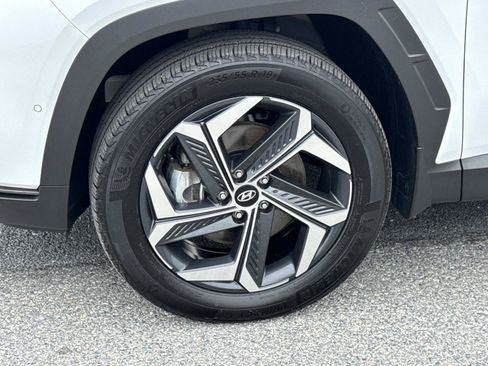 Certified 2024 Hyundai Tucson Limited AWD/4WD image 30