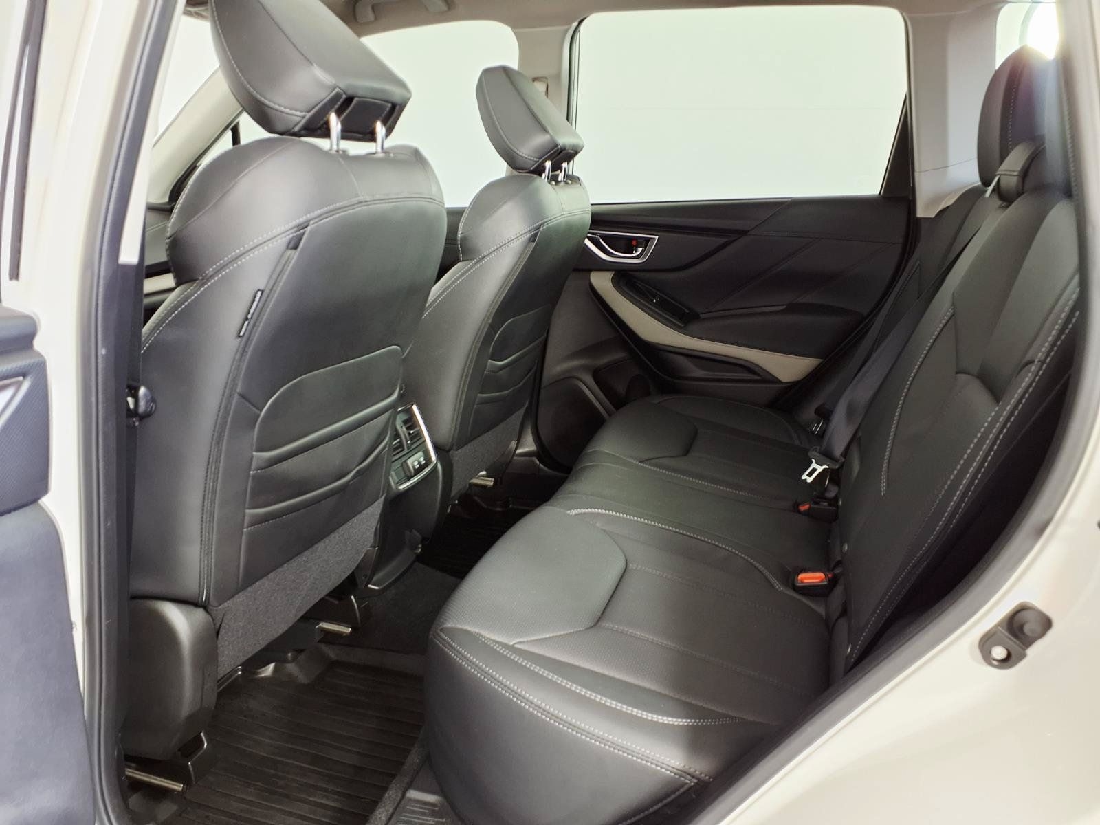 Used 2024 Subaru Forester Limited AWD/4WD image 9