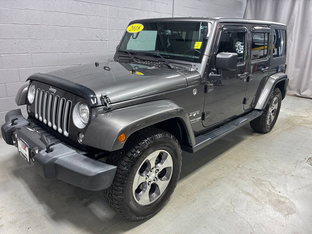 Used 2018 Jeep Wrangler Unlimited Sahara w/ Connectivity Group AWD/4WD image 29