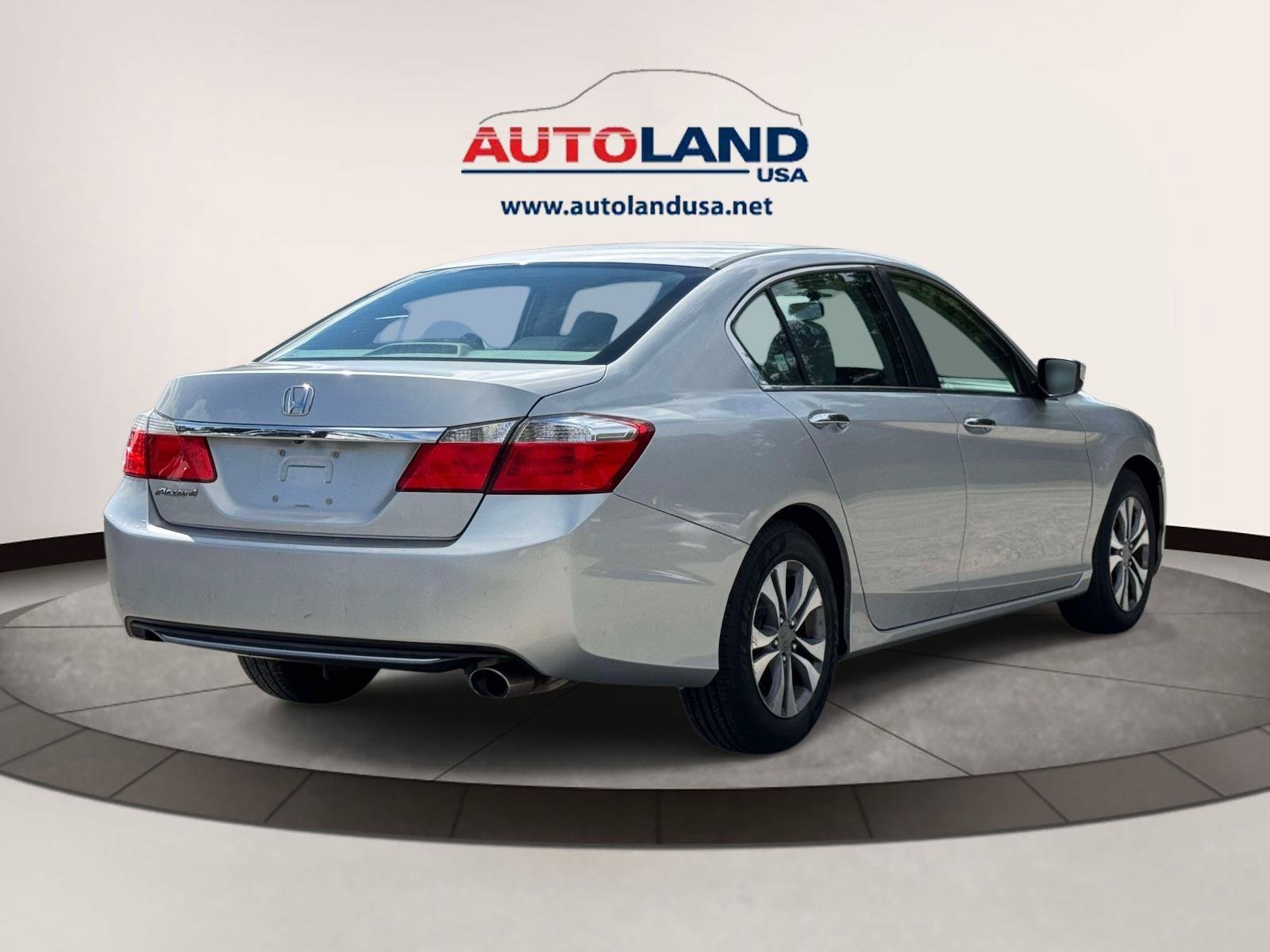Used 2013 Honda Accord LX image 4