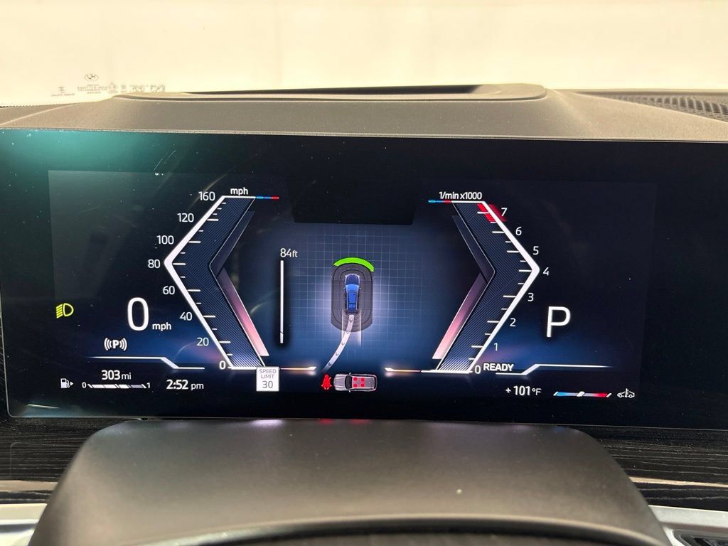 Certified 2026 BMW X7 xDrive40i w/ M Sport Package AWD/4WD image 11