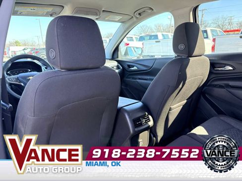Used 2024 Chevrolet Equinox LT w/ LPO, Floor Liner Package image 14