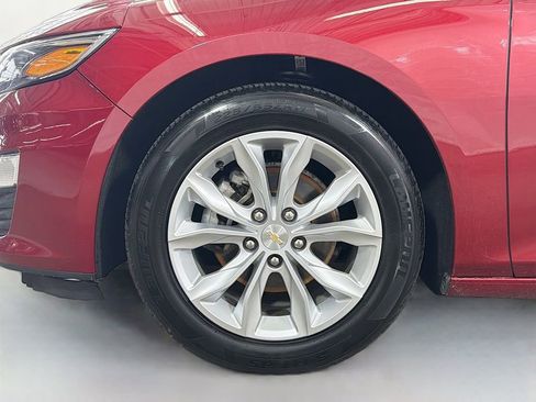 Used 2023 Chevrolet Malibu LT FWD image 32