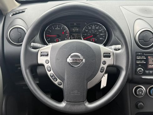 Used 2015 Nissan Rogue S w/ Convenience Package image 28