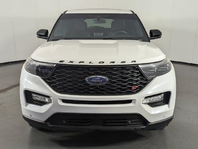 Used 2022 Ford Explorer ST w/ Equipment Group 401A AWD/4WD image 3