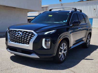 Used 2022 Hyundai Palisade Limited w/ Cargo Package