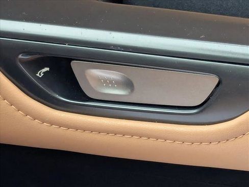 Used 2025 Lexus NX 250 FWD w/ Premium Package image 15