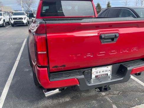 New 2026 Toyota Tacoma TRD Off-Road AWD/4WD image 6