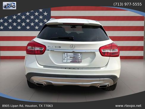 Used 2017 Mercedes-Benz GLA 250 w/ Premium Package image 8