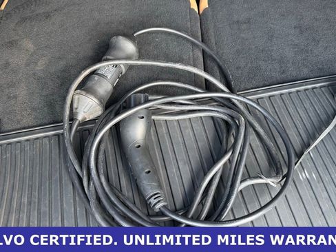 Certified 2024 Volvo XC90 T8 Ultimate w/ Lounge Package AWD/4WD image 10