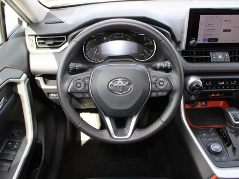 Used 2024 Toyota RAV4 Adventure AWD/4WD image 10