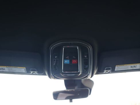 New 2025 Jeep Grand Cherokee Laredo w/ MOPAR Finishing Package image 36