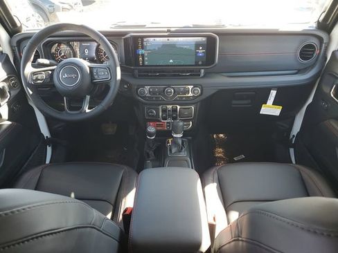 New 2026 Jeep Wrangler Unlimited Rubicon image 15