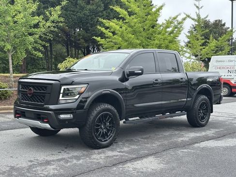Certified 2024 Nissan Titan PRO-4X w/ Pro-4x Convenience Package AWD/4WD image 3