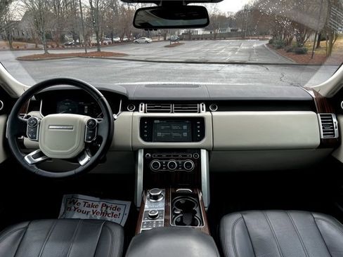 Used 2016 Land Rover Range Rover HSE image 29