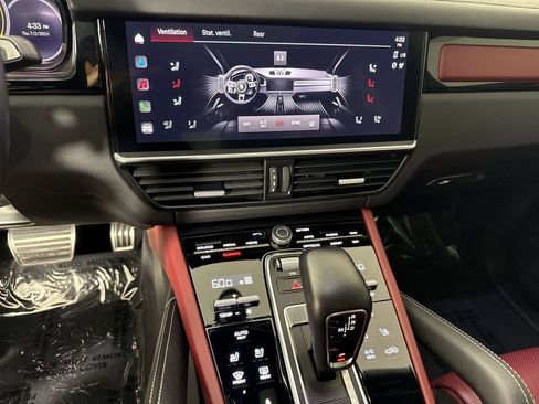 Certified 2023 Porsche Cayenne GTS w/ Premium Package Plus AWD/4WD image 30