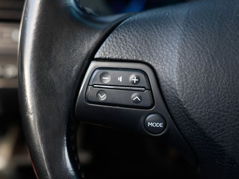 Used 2011 Lexus GS 450h image 32