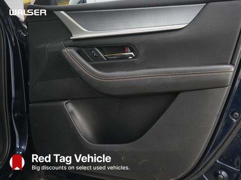 Used 2024 MAZDA CX-90 Plug-In Hybrid w/ Preferred AWD/4WD image 9