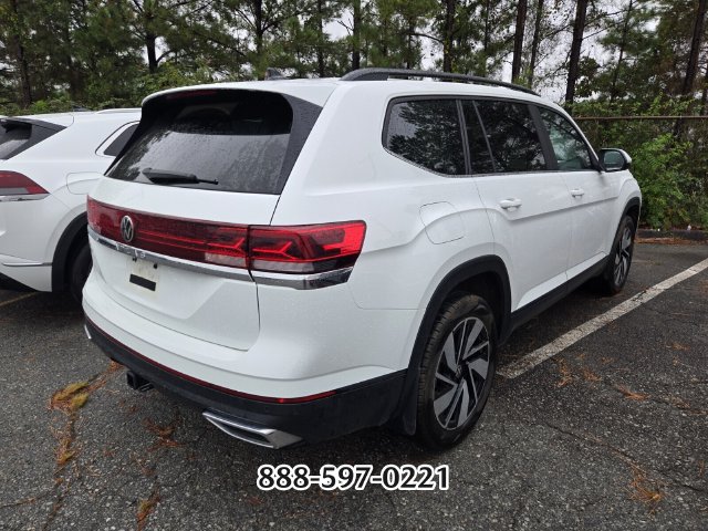 Used 2024 Volkswagen Atlas SE FWD image 5