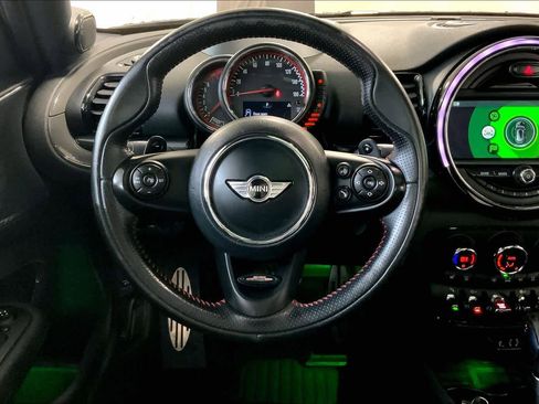 Used 2017 MINI Cooper Clubman John Cooper Works image 5