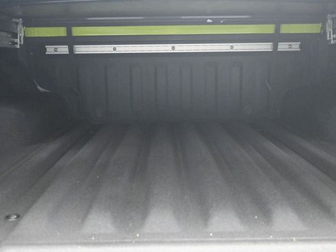 Used 2026 Nissan Frontier PRO-4X w/ Pro-4x Convenience Package image 16