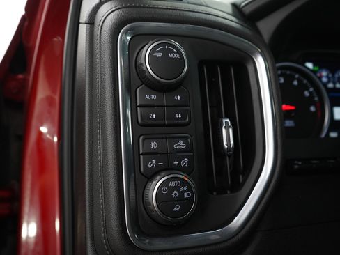 Used 2021 Chevrolet Silverado 2500 LTZ w/ LTZ Premium Package AWD/4WD image 28