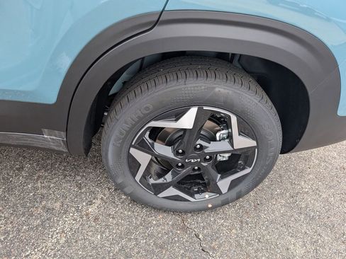New 2026 Kia Seltos EX AWD/4WD image 24