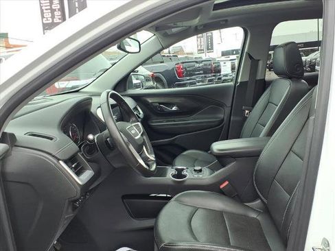 Used 2022 GMC Terrain SLT w/ Tech Package image 20
