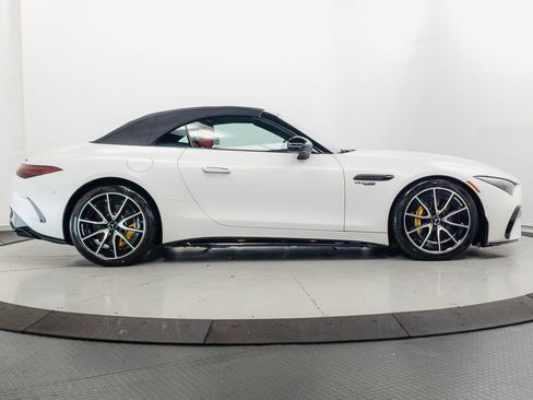 Used 2023 Mercedes-Benz SL 63 AMG 4MATIC w/ Driver Assistance Package image 36