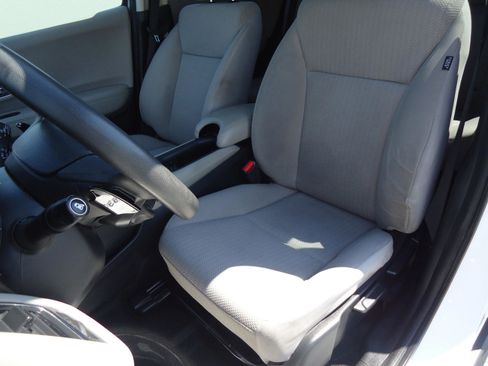 Used 2018 Honda HR-V EX image 25