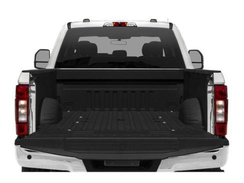 Used 2020 Ford F350 XLT w/ XLT Premium Package AWD/4WD image 13