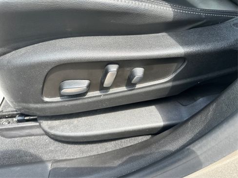 Used 2022 Cadillac XT6 Premium Luxury AWD/4WD image 18