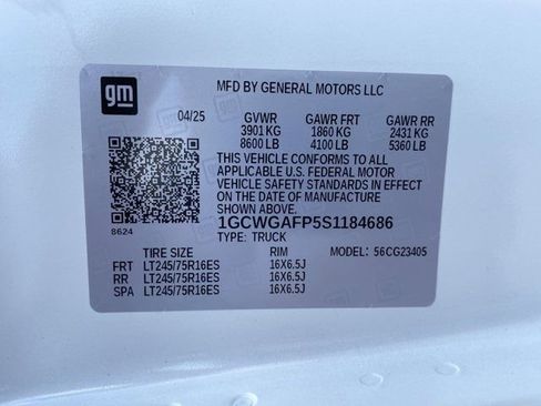 New 2025 Chevrolet Express 2500 w/ Driver Convenience Package image 29