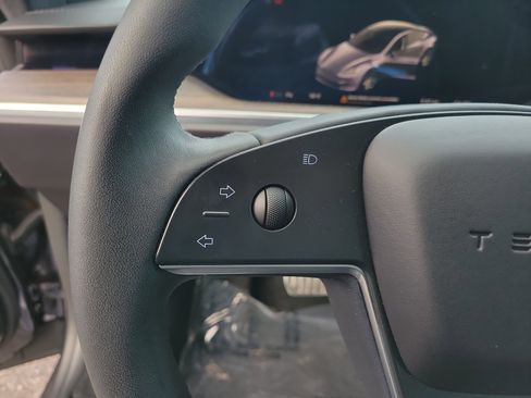 Used 2021 Tesla Model S Long Range image 26