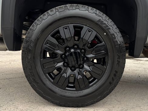 Used 2024 GMC Sierra 3500 Denali Ultimate image 86